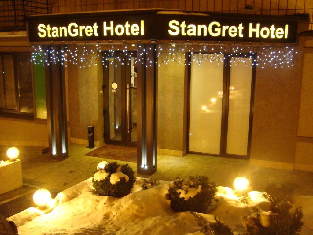Stangret 3*